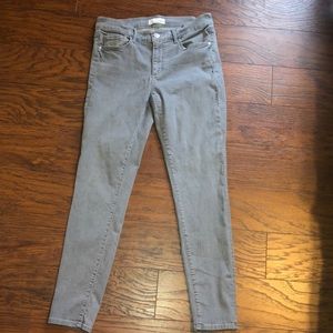Loft grey modern skinny high rise jeans. Stretchy material. Size 28.